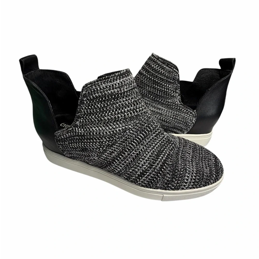 Chelsea & Violet Cielo Flyknit Wedge  Slip-On Sneakers Sz 8.5